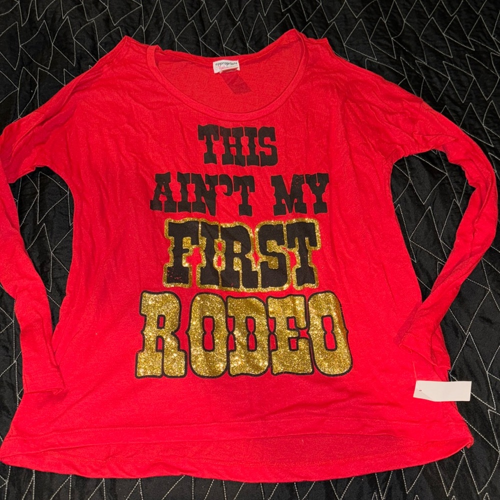 New NWT Appropriate behavior large This Ain’t my first rodeo red cold shoulder